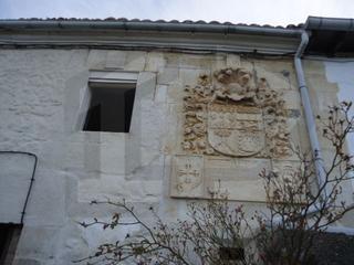 Maison à Merindad de Cuesta - Urria. Casa de piedra en venta con escudo del siglo xvii merindad de cu