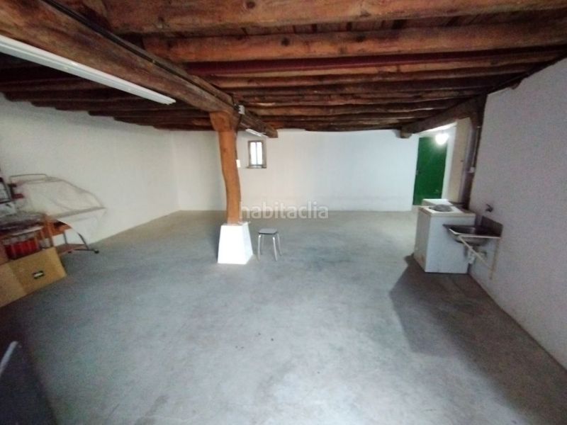 Foto 15314cbd-da8e-47ab-8a16-9ed31c3be6e1. Casa amb aparcament a Junta de Traslaloma