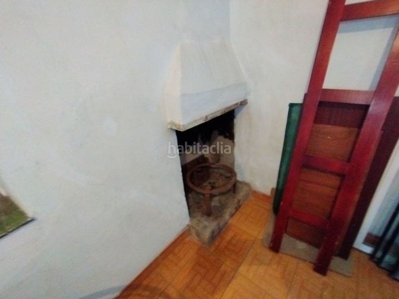 Foto 369d498c-9970-452c-99a8-6920b2a866d8. Casa amb aparcament a Junta de Traslaloma