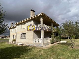 Casa a Villarcayo de Merindad de Castilla la Vieja. Casa en venta en la zona de villarcayo