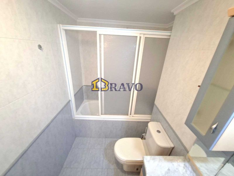 Foto f9a12b50-97e4-4e93-a932-eacf49e1f6c9. Pis amb calefacció a Medina de Pomar