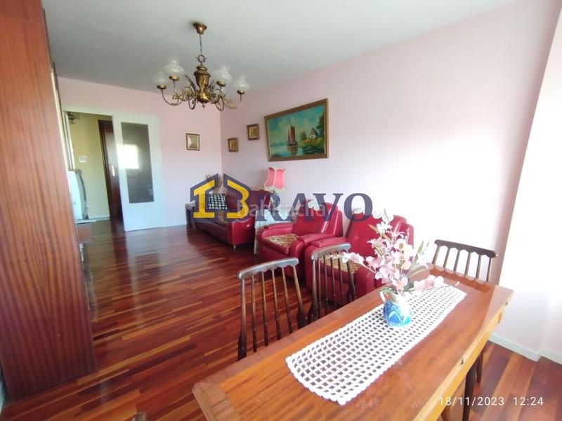 Foto c48a663c-d4a3-452a-9892-a8db5d4d48b8. Piso  en venta en Trespaderne