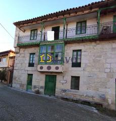 Casa a Villarcayo de Merindad de Castilla la Vieja. Casa para reformar en venta zona villarcayo