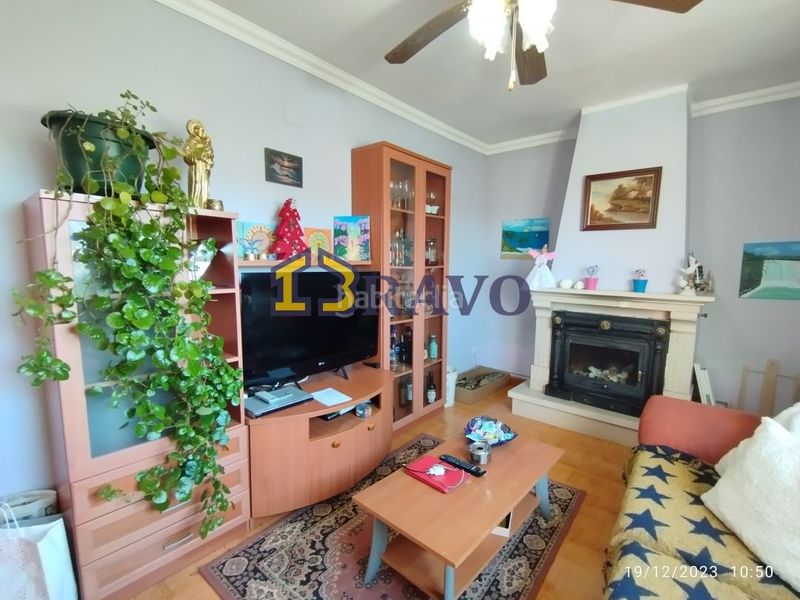 Foto 0ddfe85b-d6c5-464a-9b50-61382964568f. Casa amb calefacció a Valle de Losa