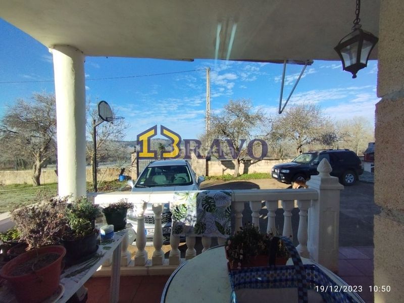 Foto 11cc0c2a-45b2-4bd3-ad3e-2bd2ce8b735a. Casa amb calefacció a Valle de Losa