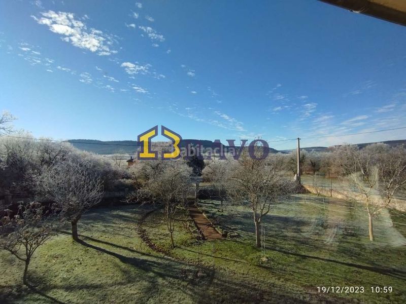 Foto f7034a53-6582-4394-a898-c1cdcd8d409e. Casa amb calefacció a Valle de Losa