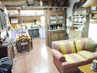 Haus in Oña. Casa en venta en la bureba