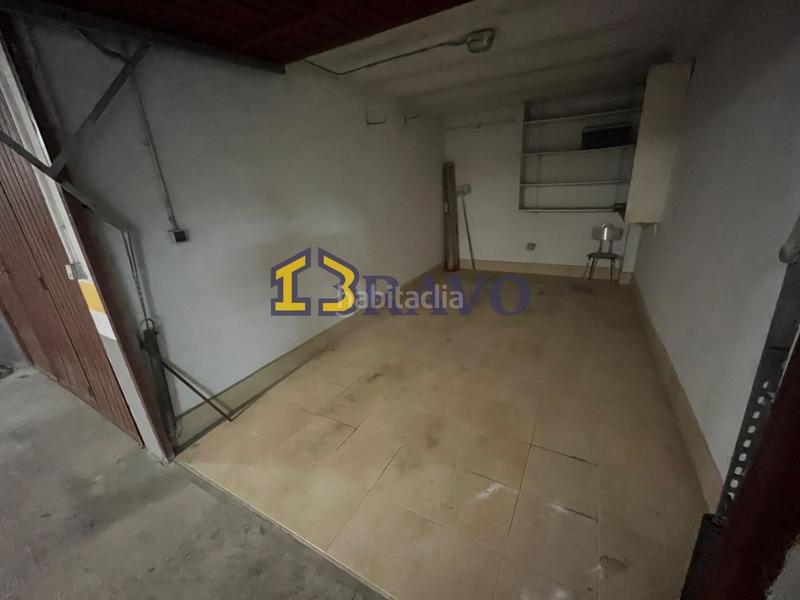 Foto 5b585ecf-90a3-4b84-8fba-c89e83ae3d2f. Aparcament cotxe a Medina de Pomar