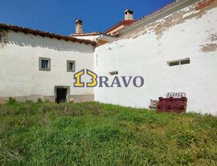 Casa a Villarcayo de Merindad de Castilla la Vieja. Casa para reformar en venta zona medina de pomar