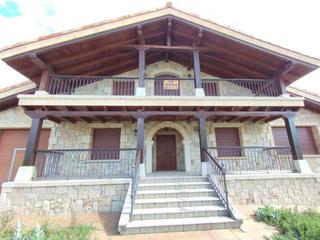 Chalet à Villarcayo de Merindad de Castilla la Vieja. Chalet en venta en villarcayo