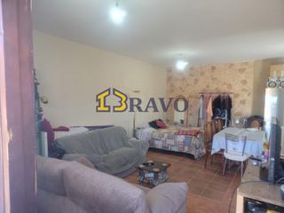 Local Comercial a Medina de Pomar. Txoko con cocina y baño en la zona de medina de pomar