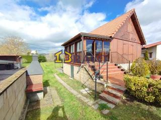 Chalet in Merindad de Montija. Oportunidad chalet en venta merindad de montija