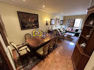 Appartement à Medina de Pomar. Piso en medina de pomar con garaje y trastero. negociable