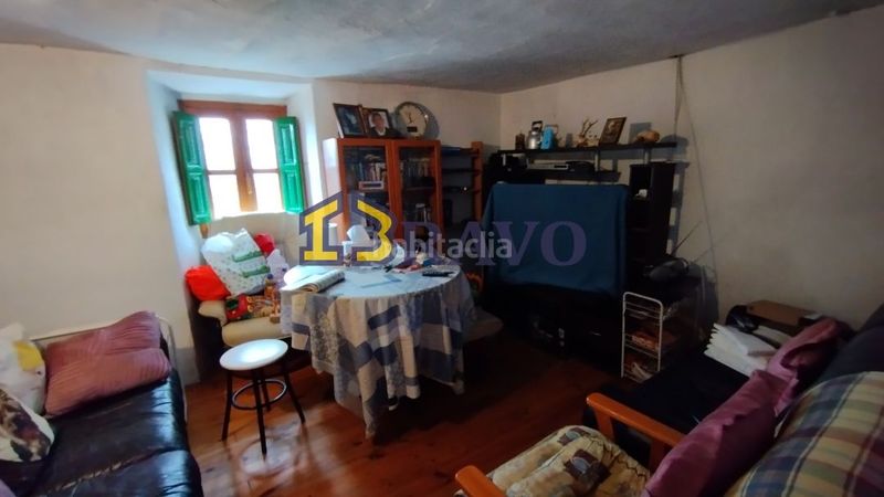 Foto 156efceb-24e4-4398-b4b3-25e63c2ce602. Casa a Valle de Losa