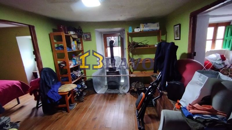 Foto 25502b0e-8093-4df6-932e-a9a1cdc22092. Casa a Valle de Losa