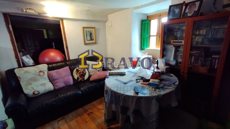 Foto 5909592d-d69b-48df-8e42-502414b6d165. Casa a Valle de Losa