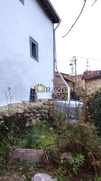 Foto 632c20ff-65ef-40b4-8bb7-6756511a3459. Casa a Valle de Losa