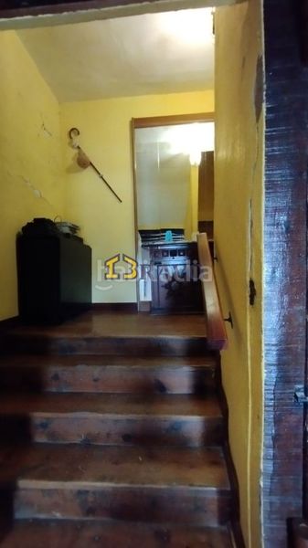 Foto f75364f2-0797-4a56-8ae3-35cff8570b06. Casa a Valle de Losa