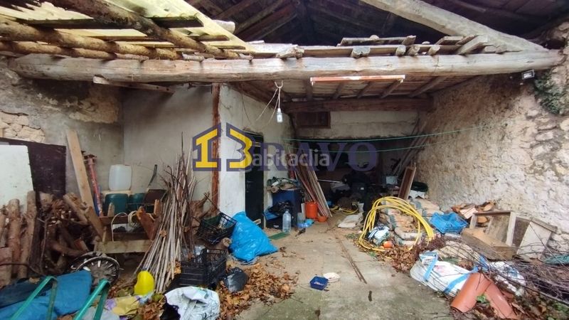 Foto fd5761a4-52f2-4c5e-9895-7b57b3732d80. Casa a Valle de Losa