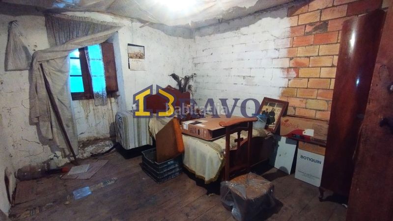 Foto 33435aa2-f270-43e6-9344-522bb9f1cf06. Casa a Junta de Traslaloma