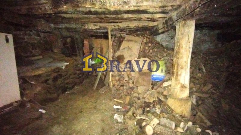 Foto c4d595a6-a705-423d-8fd6-90e97c9d789a. Casa a Junta de Traslaloma