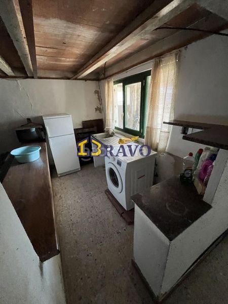 Foto 209511c6-09a0-4dbb-9be1-20ed7f38ccd8. Casa amb aparcament a Valle de Losa
