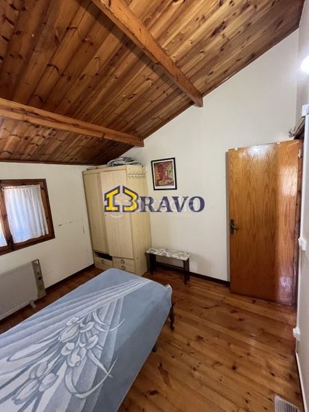 Foto 40c36788-6d7a-4eb6-9ac5-c6dbae3c0bd4. Casa amb aparcament a Valle de Losa