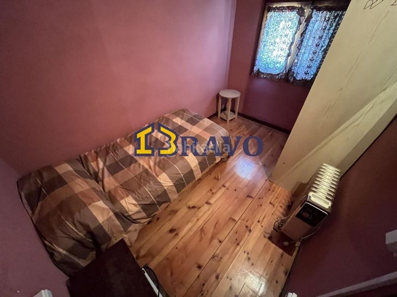 Foto b8eafa18-5690-47e6-a712-672c2ec71cdc. Casa amb aparcament a Valle de Losa