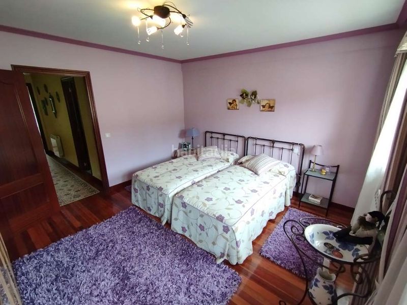 Foto 2fc1f9dc-84a1-43a0-94b8-c2ce75265b9c. Casa amb calefacció aparcament a Medina de Pomar