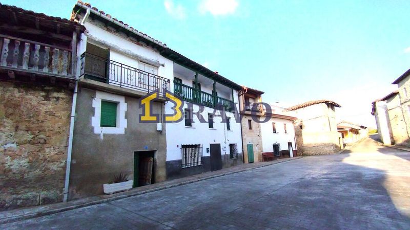 Foto 527ce103-6997-403f-bd27-c5a12d6d44ed. Casa a Cillaperlata