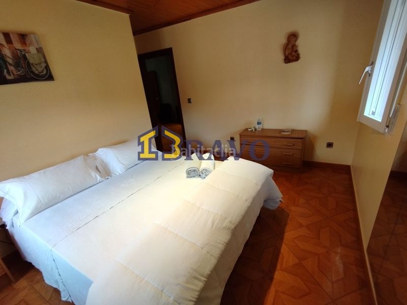 Foto 11263b51-1046-4f57-8de1-9ddfa3f52764. Casa amb calefacció a Medina de Pomar