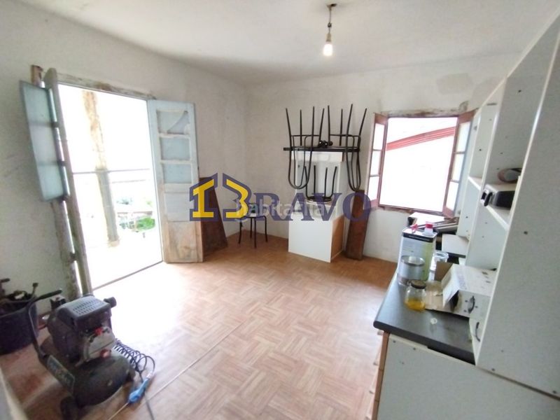 Foto 53849e98-d81f-43f2-9a0f-3a7a7cbd9e01. Casa amb calefacció a Medina de Pomar