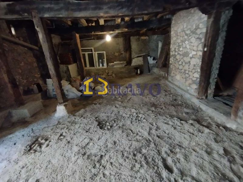 Foto 69045fc9-e23a-453e-a702-c5f4253b2a85. Casa amb calefacció a Medina de Pomar