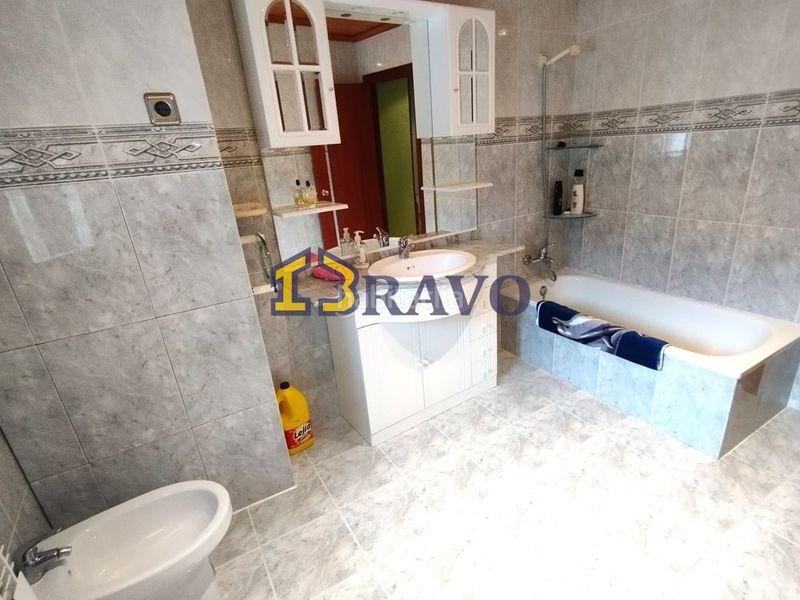 Foto 7092485c-5845-49b2-b353-a85ec27da164. Casa amb calefacció a Medina de Pomar