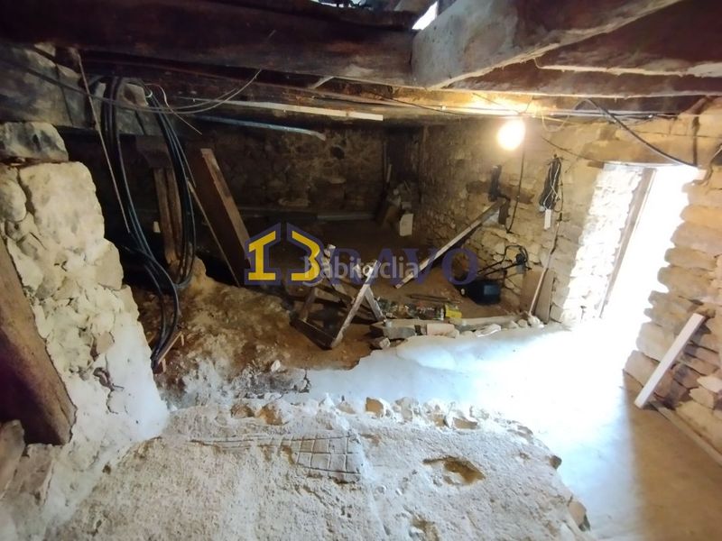 Foto b4dca499-c6ec-4280-8793-0bfc96661419. Casa amb calefacció a Medina de Pomar