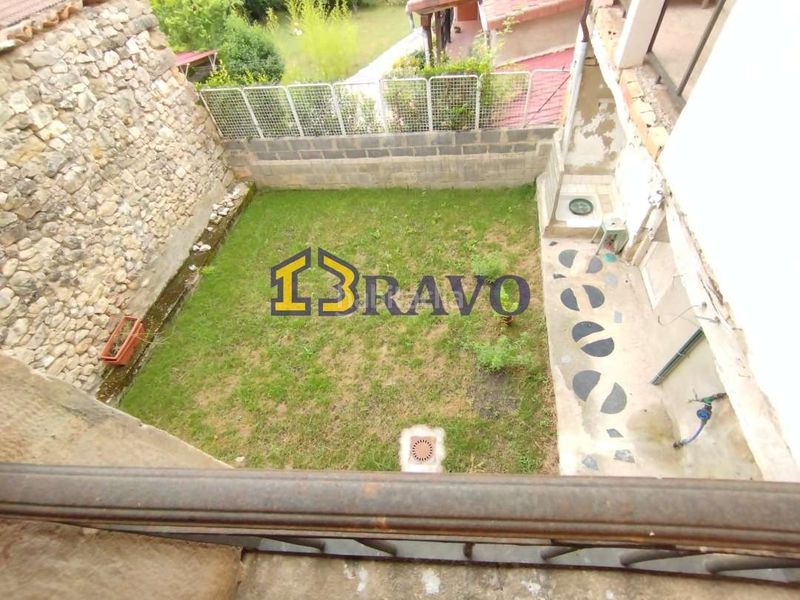 Foto b7936509-f717-450e-bdf3-318e9ccd4139. Casa amb calefacció a Medina de Pomar