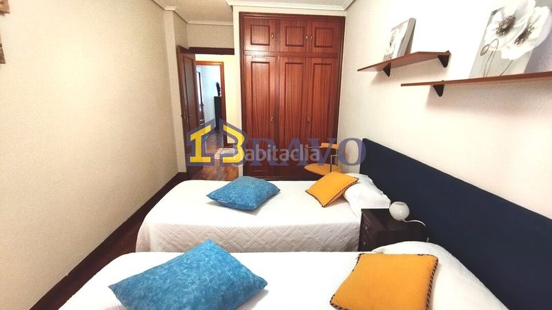 Foto b7e75d82-5e15-4656-a198-b3760714c188. Pis amb calefacció aparcament a Medina de Pomar