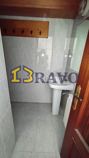 Foto f6530745-285a-45a6-b9fd-b8824e696161. Local comercial a Medina de Pomar