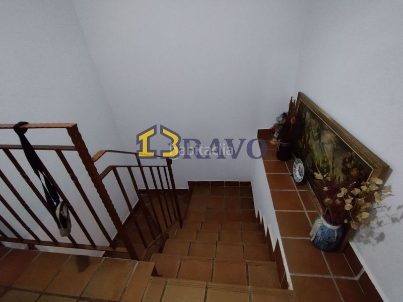 Foto 036e1938-6976-4935-878f-0b2907f302bc. Casa adossada amb calefacció a Junta de Traslaloma