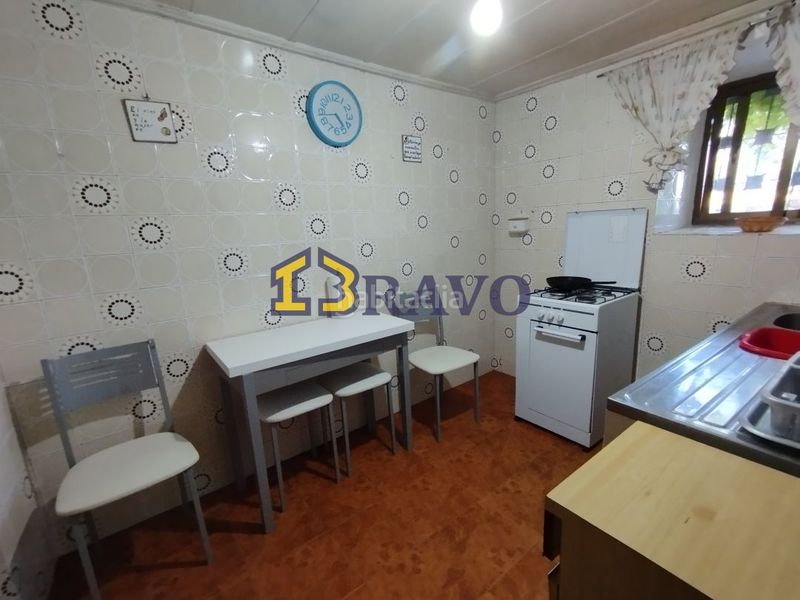 Foto 69ba6e4d-da32-4eeb-b650-0551ea5af3df. Casa adossada amb calefacció a Junta de Traslaloma