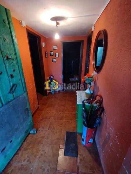 Foto a4ed3091-b234-4af1-82a3-6174767a81fa. Casa adossada amb calefacció a Junta de Traslaloma
