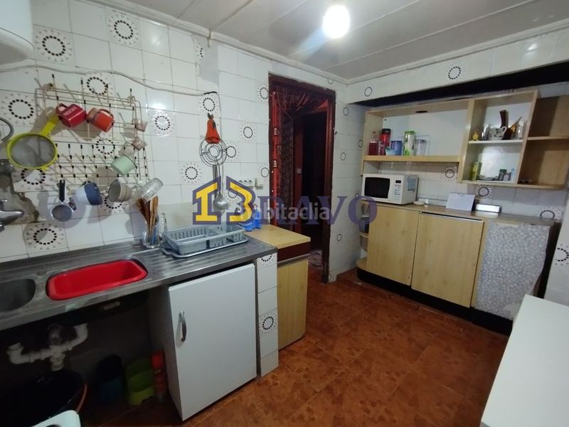 Foto d5d2ed53-0ac9-40d9-90a3-0510ea385eaf. Casa adossada amb calefacció a Junta de Traslaloma