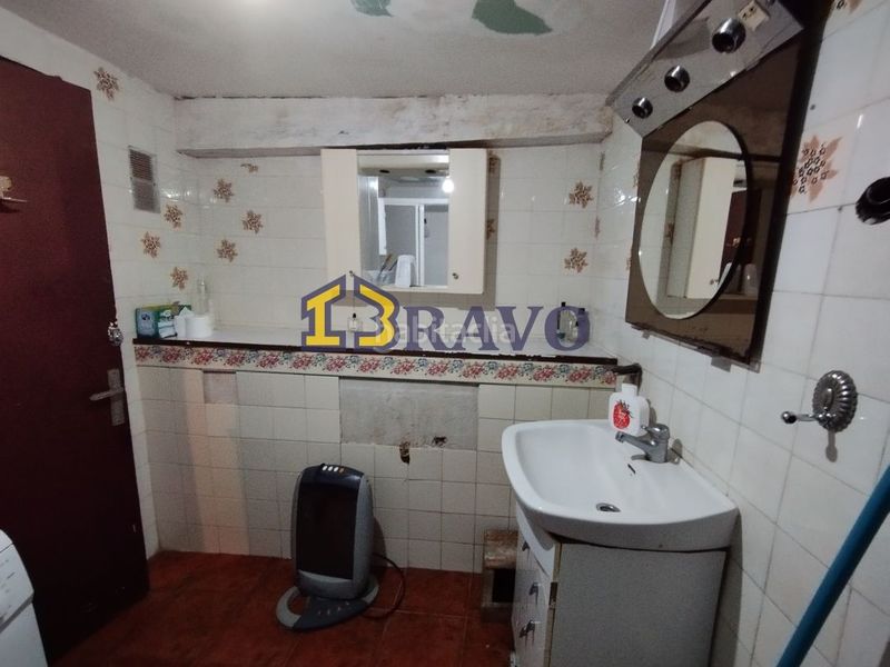Foto e629d8ab-2efb-46e3-ba9b-80d71e093881. Casa adossada amb calefacció a Junta de Traslaloma