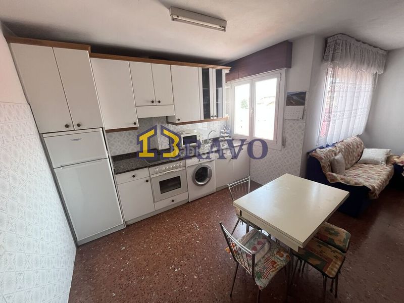 Foto f642e3ea-60a9-4eed-aed5-9676cbd17790. Pis a Medina de Pomar