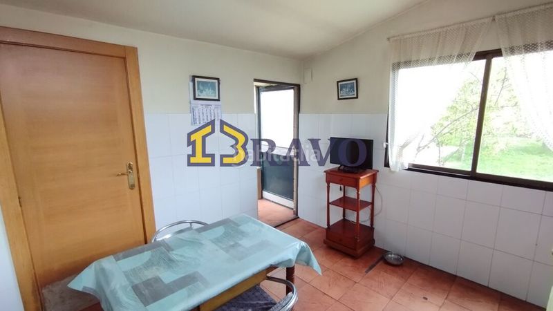 Foto 4d0a1474-19f2-40e6-a604-d3b631750832. Casa amb calefacció a Medina de Pomar
