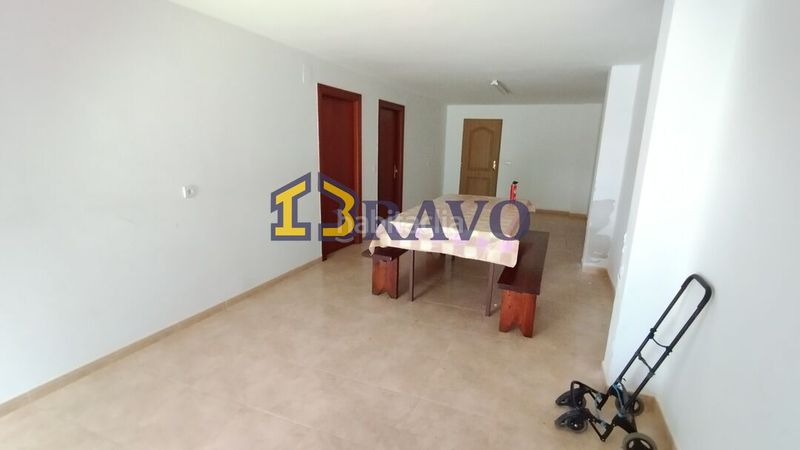 Foto 5021398f-9709-4339-b990-aabce5905206. Casa amb calefacció a Medina de Pomar