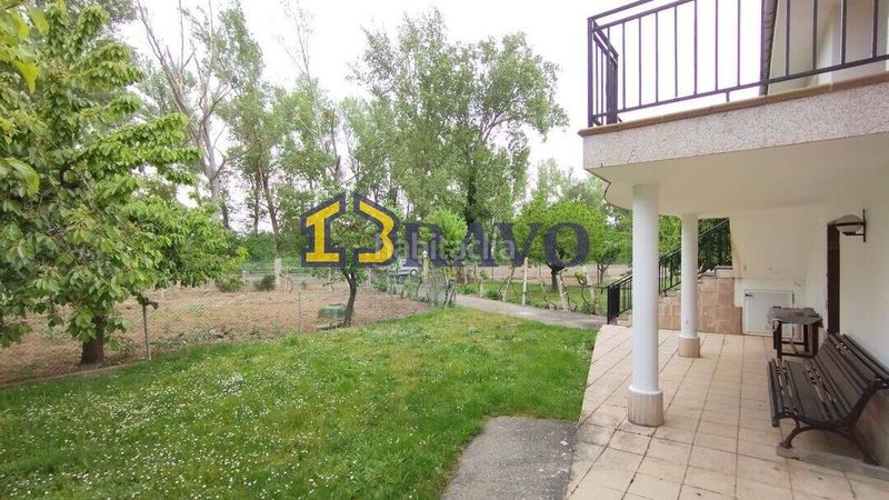Foto aae7958b-d097-46a7-9a82-70d9c8e07e25. Casa amb calefacció a Medina de Pomar