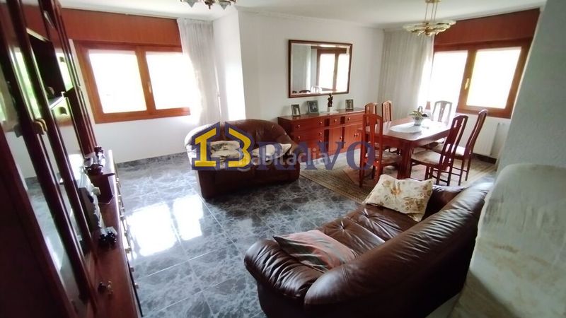 Foto c81c97b8-c6d4-47f2-b30f-7bb97d05d495. Casa amb calefacció a Medina de Pomar