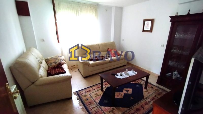 Foto c8e8ca96-e013-4de8-a55b-3123f088c3ca. Casa amb calefacció a Medina de Pomar
