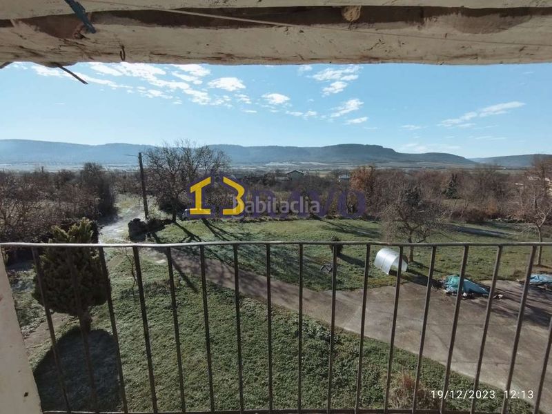 Foto 251e46c0-0103-43ba-b69d-7ef30ffd5168. Casa amb calefacció a Valle de Losa